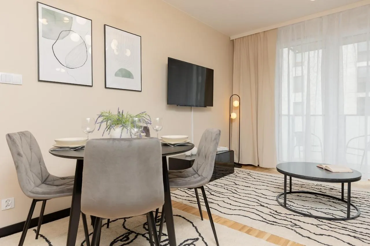 Warsaw Praga Apartment With Parking Podskarbinska By Noclegi Renters